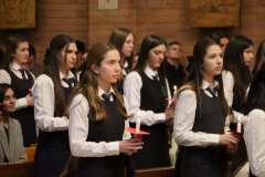 El-sabado-9-de-agosto-nuestras-queridas-alumnas-de-II-Medio-recibieron-el-Sacramento-de-la-Conf-6