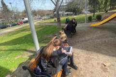 En-la-asignatura-de-Religion-los-III-medios-realizaron-una-actividad-al-aire-libre-denominada-4